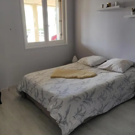 2 Dans Maison Familiale Le Passage (Lot-et-Garonne)